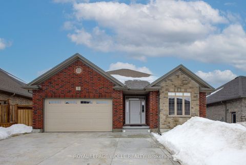 Property photo of 5 jack koehler lane w, wellesley, ON n0b 2t0