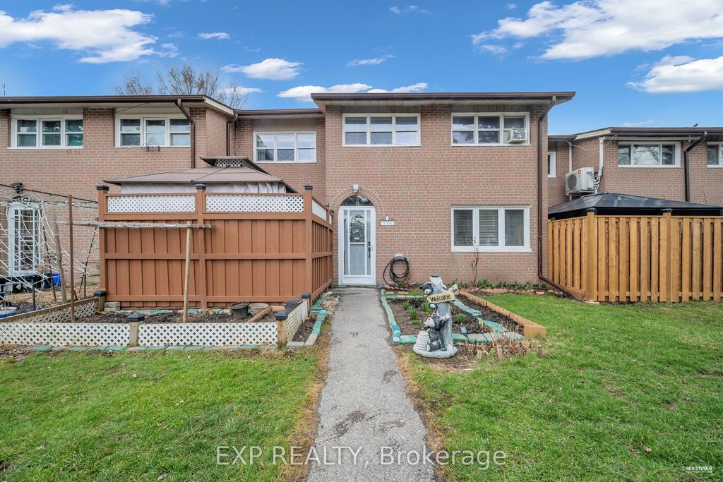 Photo of 16 London Green Court #106, Toronto, ON M3N 1K2 (MLS # W13147446)