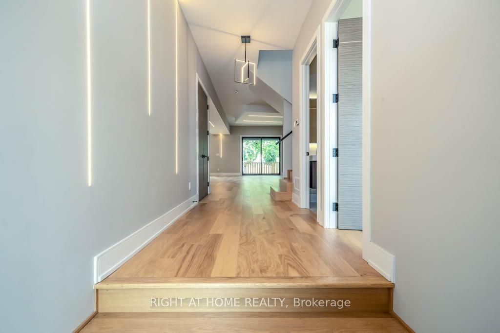 Photo of 16 Walsh Avenue, Toronto, ON M9M 1B6 (MLS # W12419611)