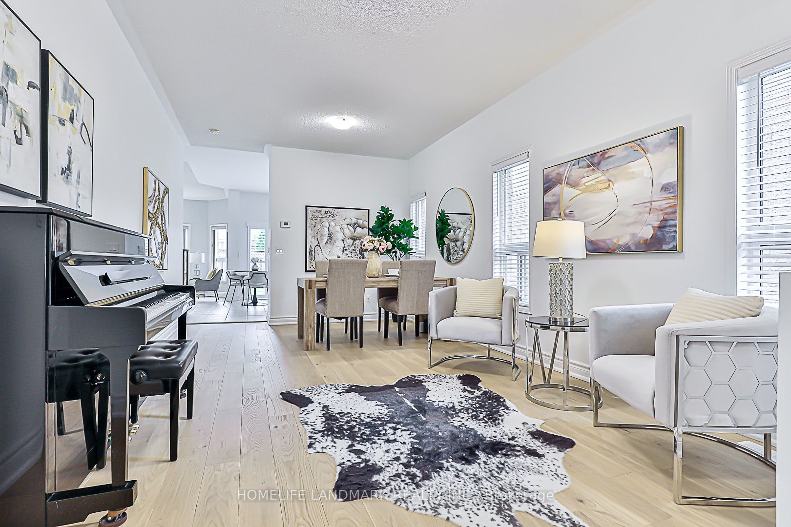 112 Orchard Hill Boulevard