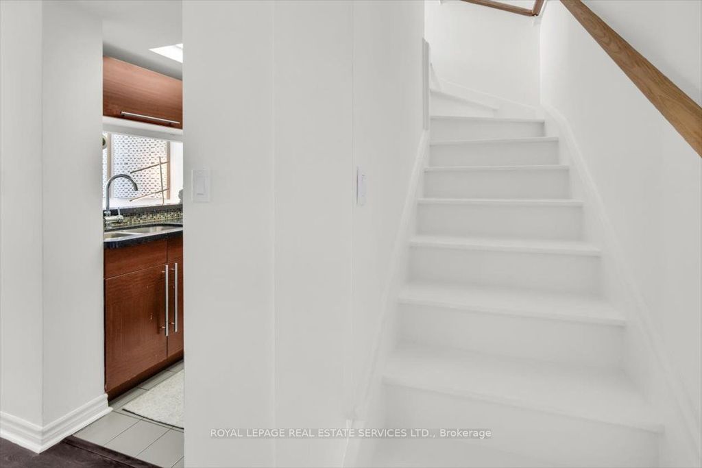 Photo of 222 The Esplanade N/A #1202, Toronto, ON M5A 4M8 (MLS # C13175280)