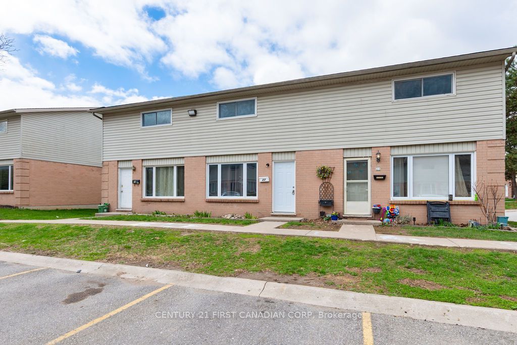 Photo of 45 Gatewood Place #27, London East, ON N5Y 5A4 (MLS # X13032276)