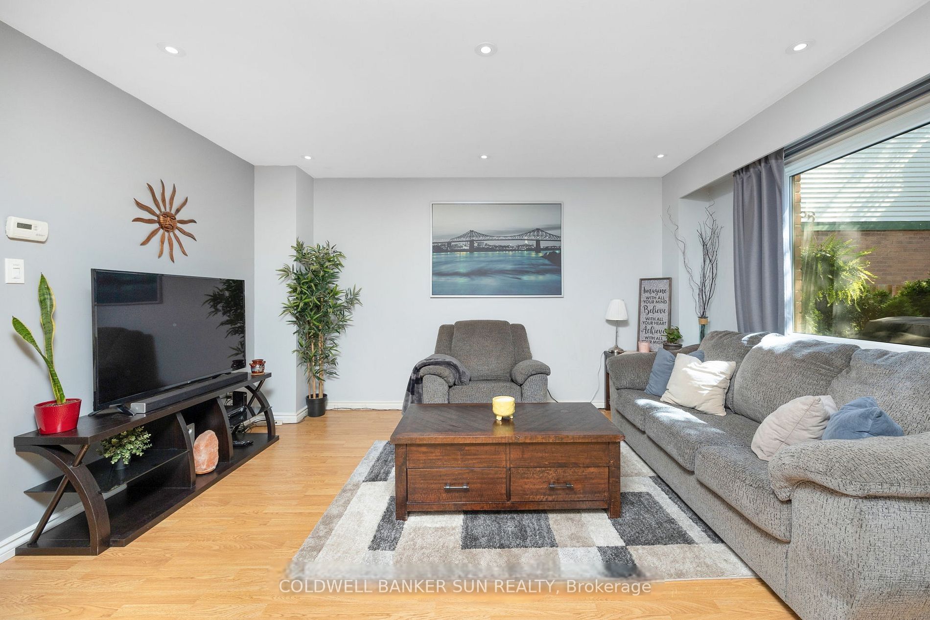 1004 Elizabeth Place