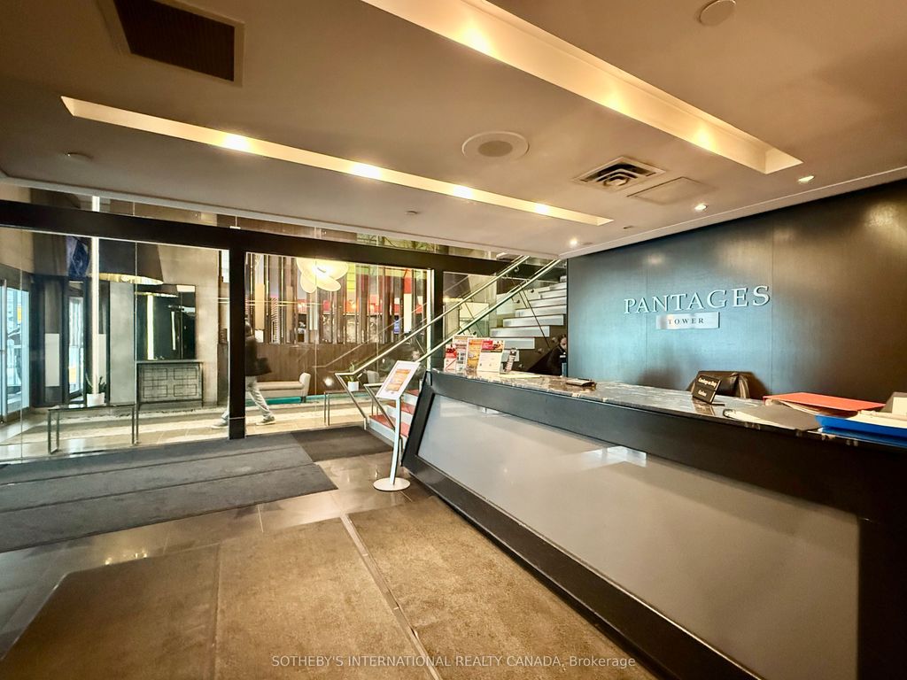 Photo of 210 Victoria Street #717, Toronto, ON M5B 2R3 (MLS # C13024600)