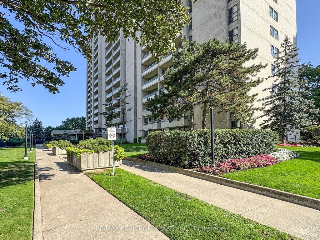 Photo of 360 Ridelle Avenue #410, Toronto, ON M6B 1K1 (MLS # W12417988)