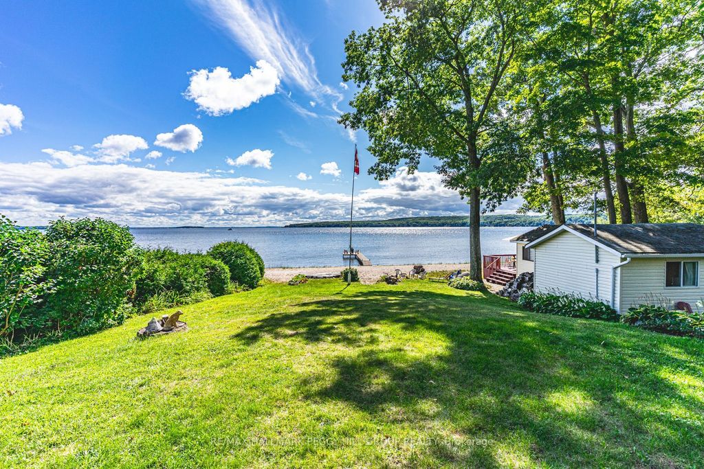 Photo of 383 Peek-A-Boo Trail, Tiny, ON L9M 0B3 (MLS # S13079260)