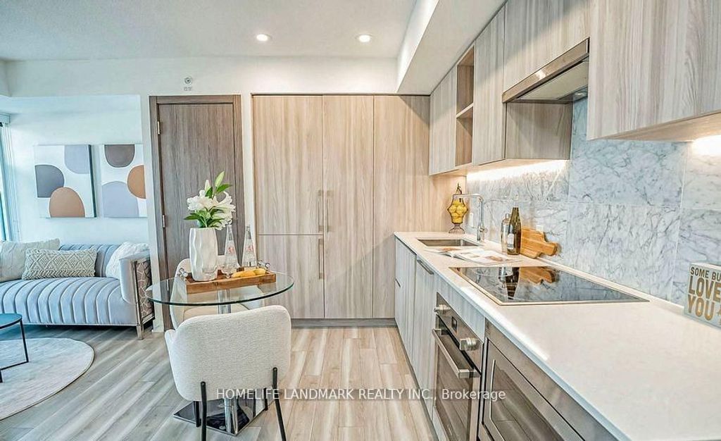 Photo of 19 Bathurst Street #605, Toronto, ON M5V 0N2 (MLS # C12962316)