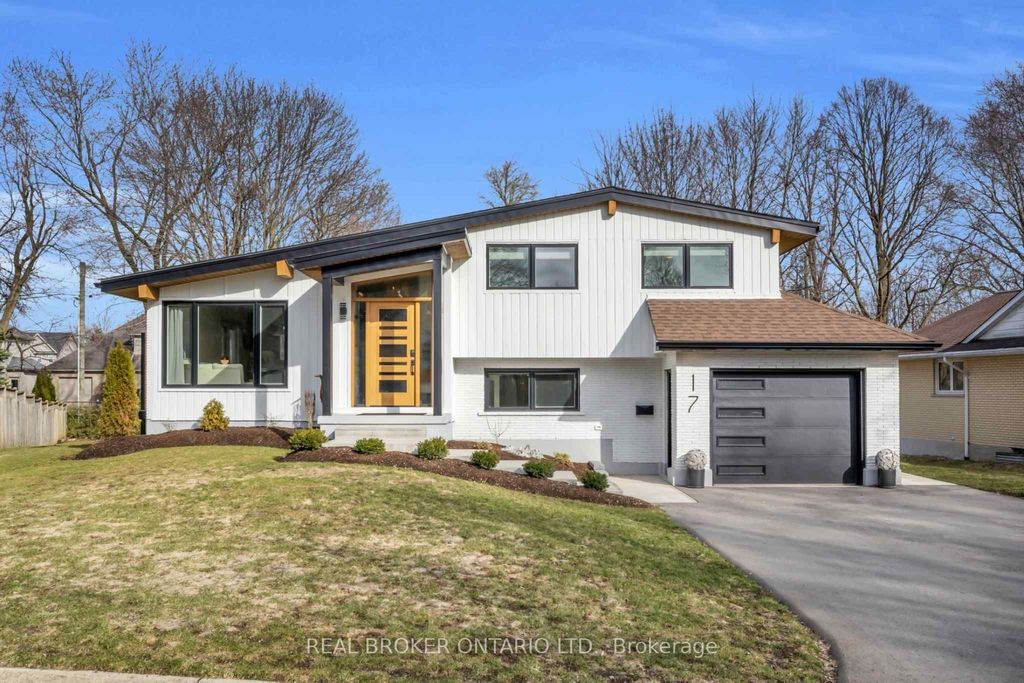 Photo of 17 Bluebird Place, Woolwich, ON N3B 1W7 (MLS # X12966354)