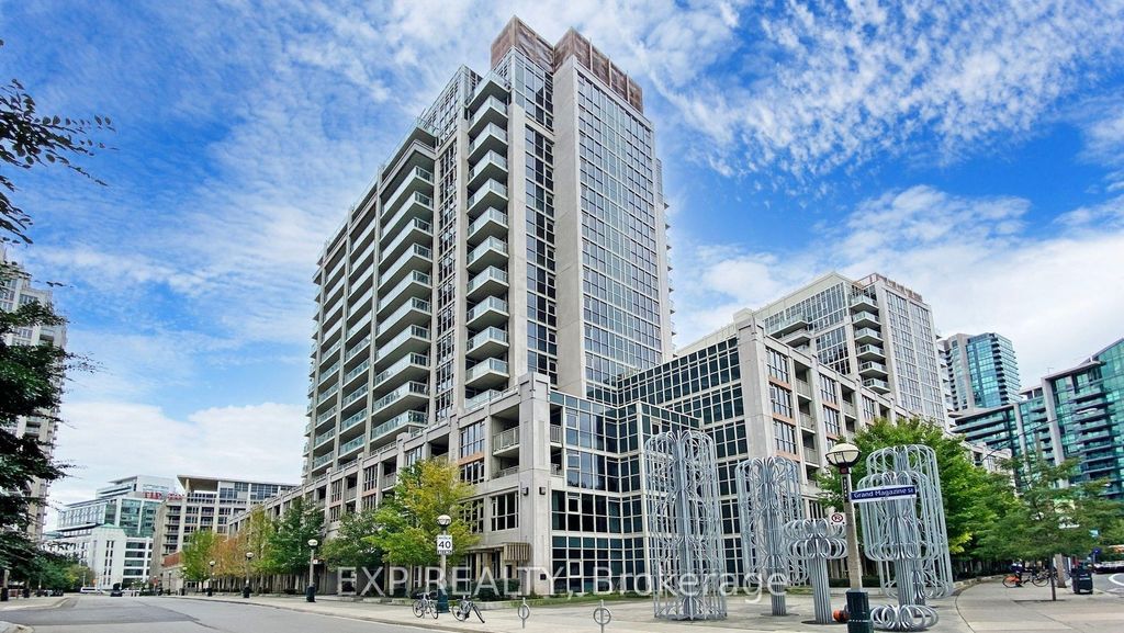 Photo of 38 Grand Magazine Street #2028, Toronto, ON M5V 0C2 (MLS # C12895474)