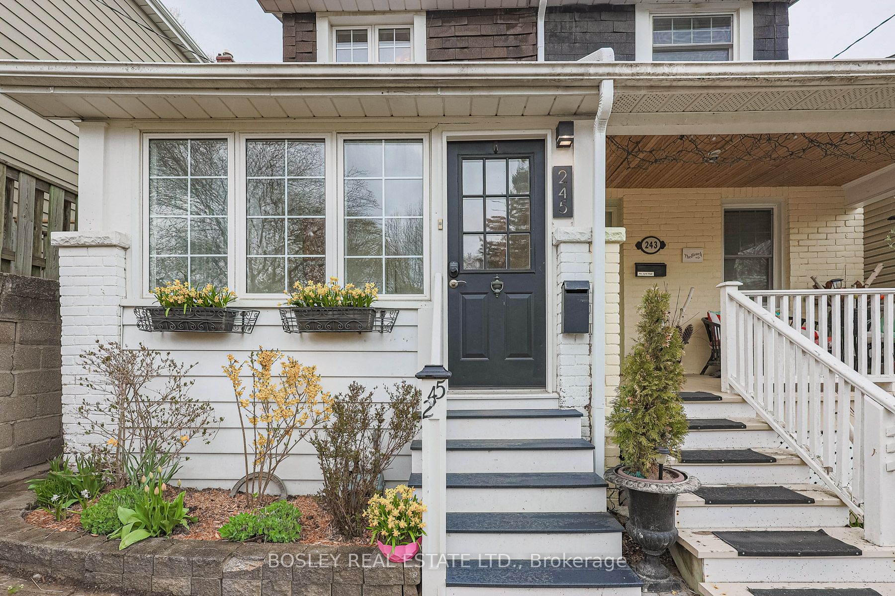 245 Kenilworth Avenue