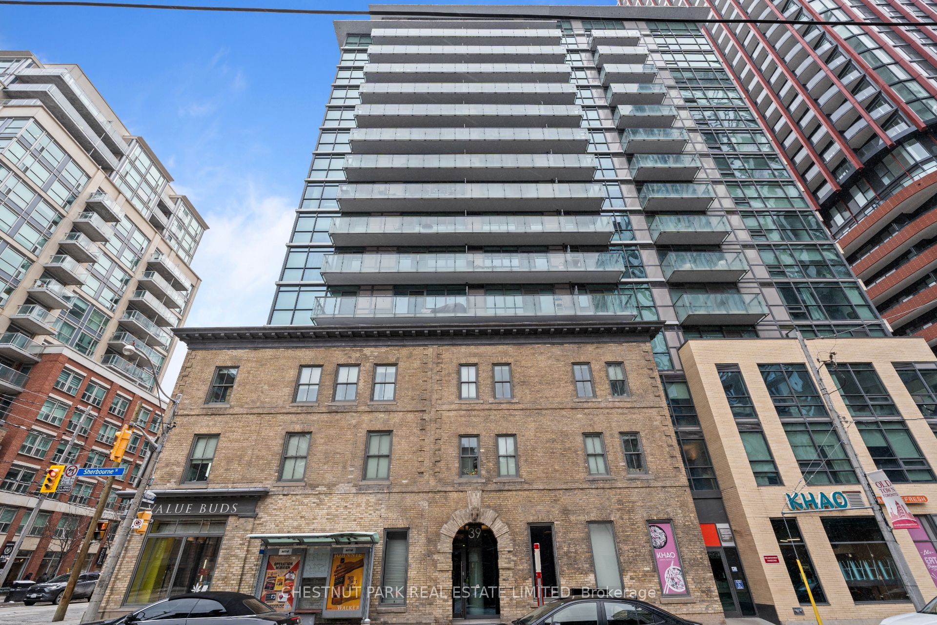 39 Sherbourne Street 301