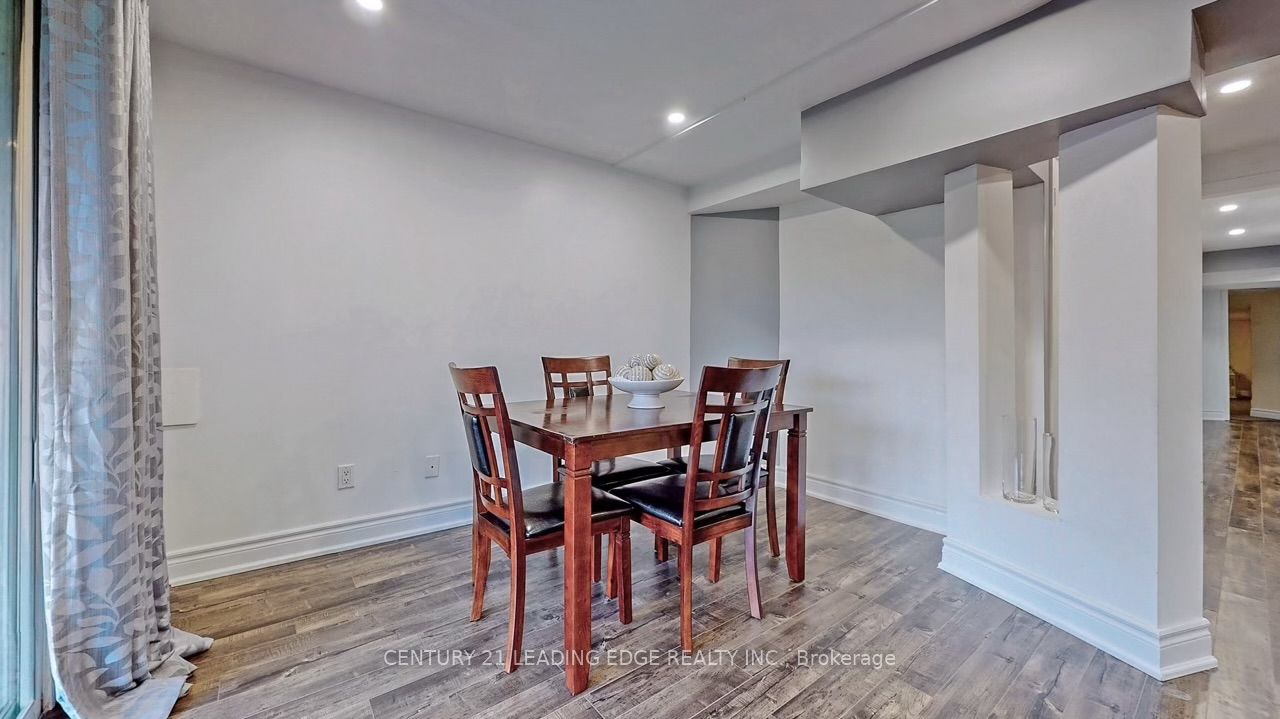 32 Westmoreland Court