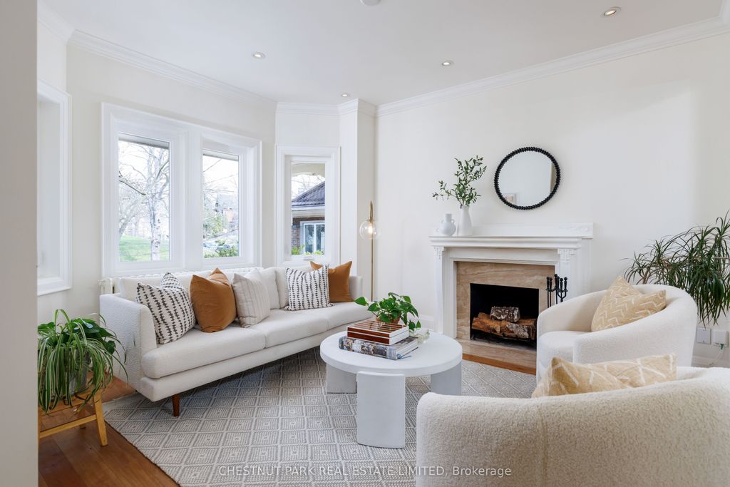 Photo of 179 Glendonwynne Road, Toronto, ON M6P 3E8 (MLS # W13097540)