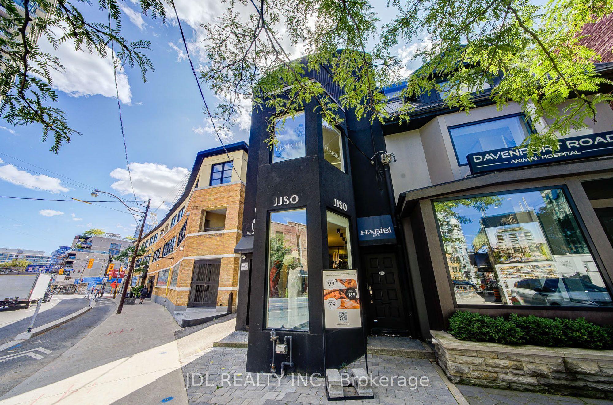 301 Davenport Road