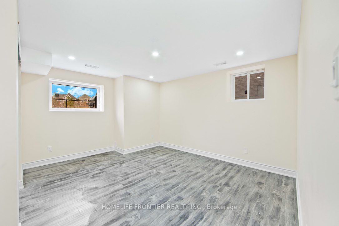 307 Hinton Terrace 1
