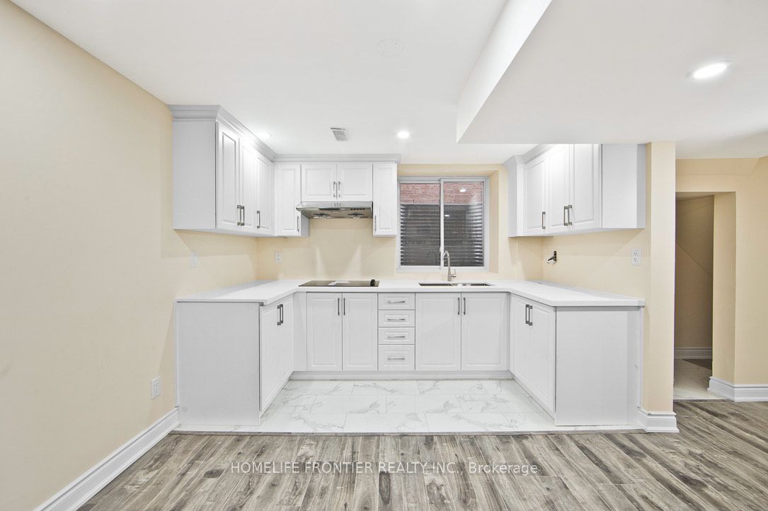 307 Hinton Terrace 1