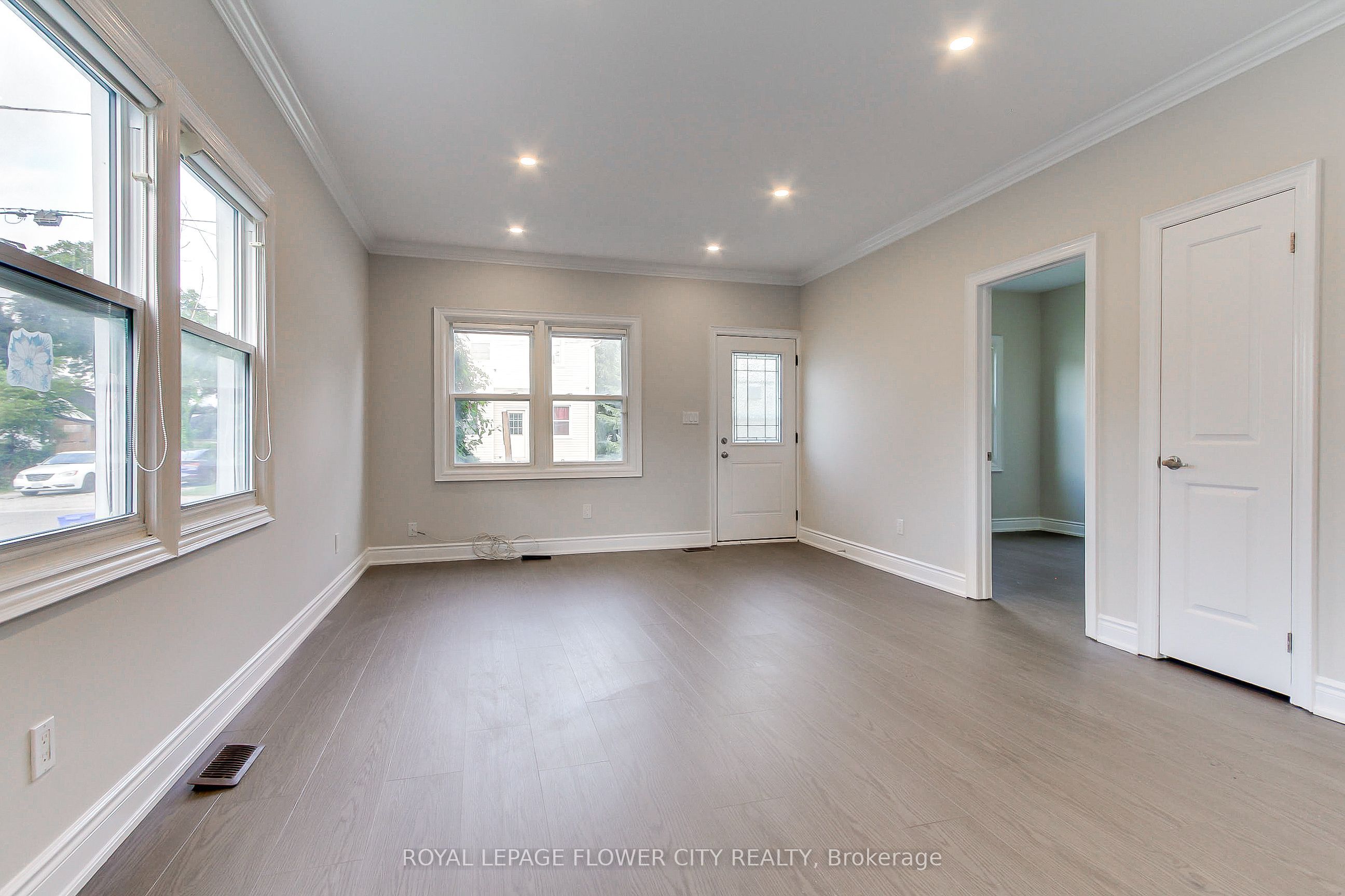 24 John Street Main Floor