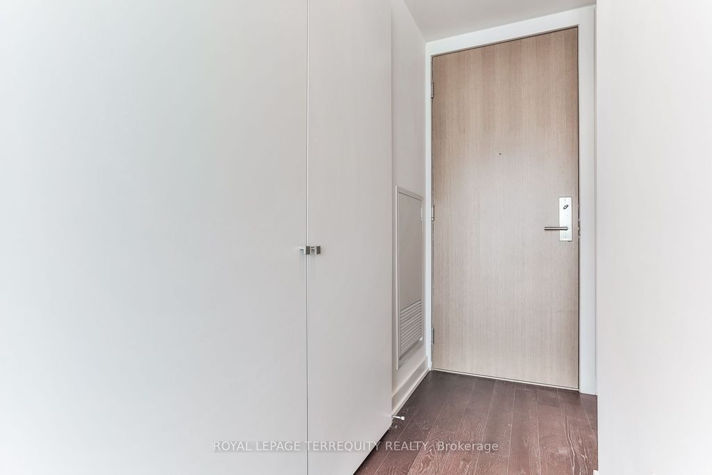 Photo of 629 King Street W #PH 1414, Toronto, ON M5V 0G9 (MLS # C12735926)