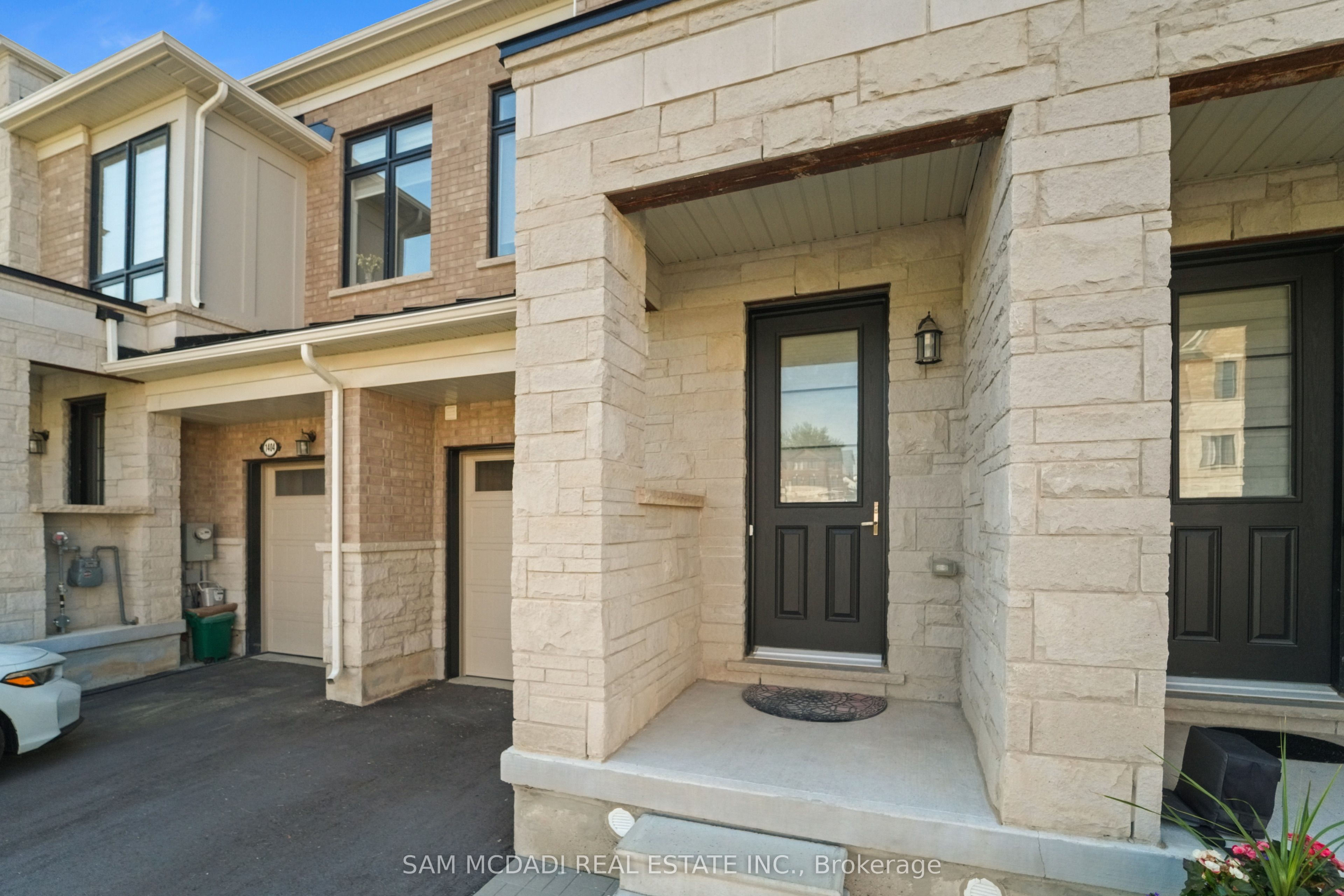 1402 Almonte Drive
