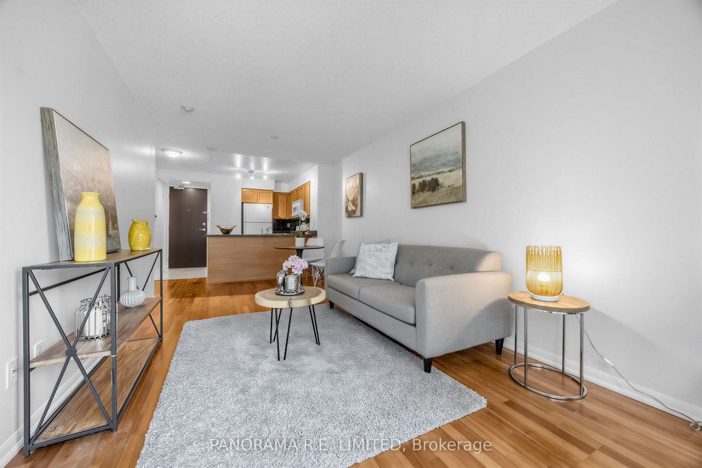 Photo of 231 Fort York Boulevard #306, Toronto, ON M5V 1B2 (MLS # C12938254)