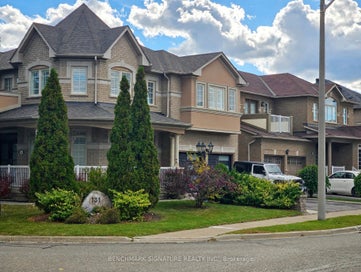 131 Magpie Crescent Vaughan ON L4H 2A4