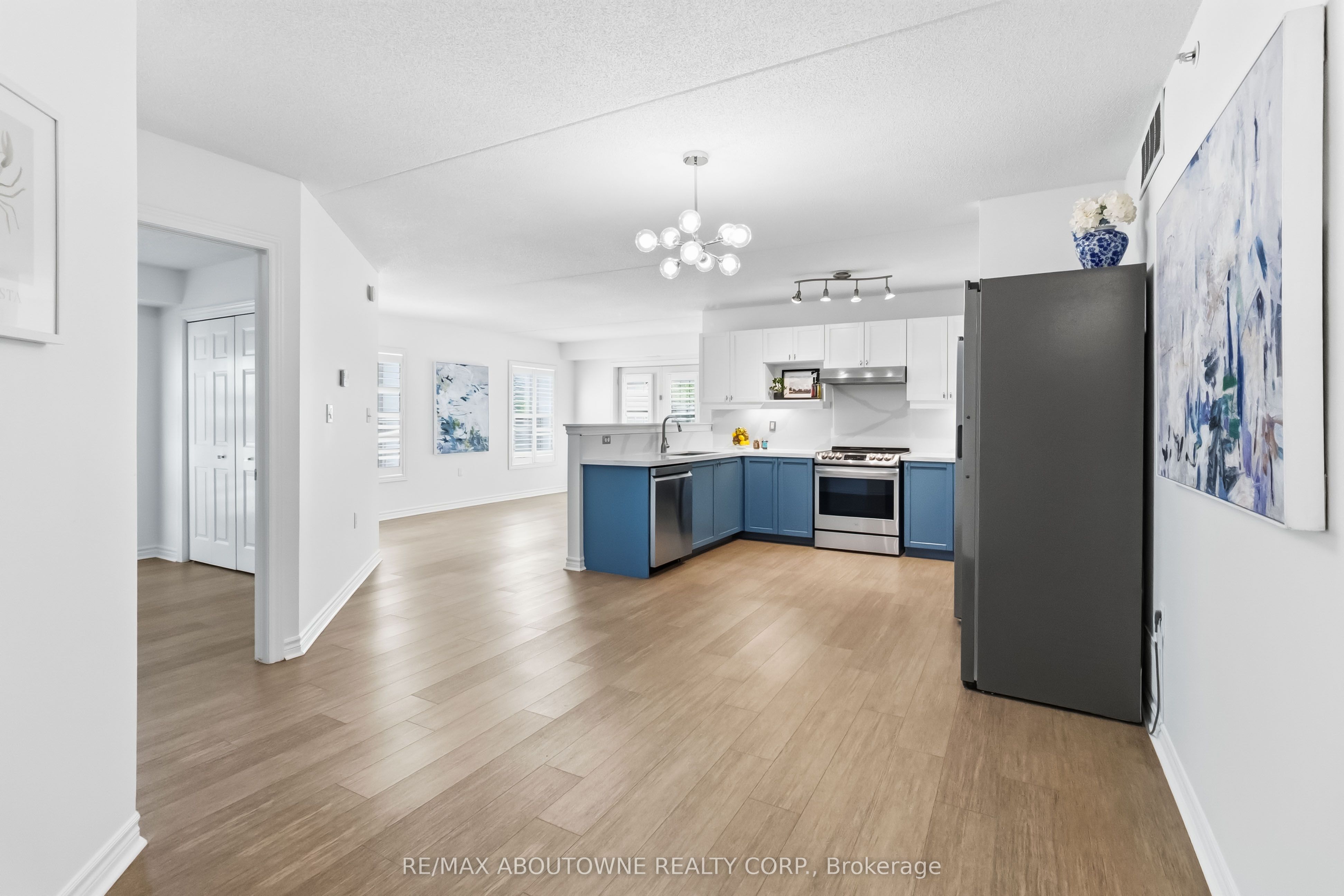 1340 Main Street E 113