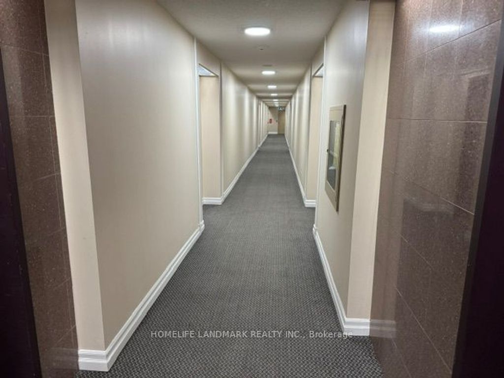 Photo of 30 Malta Avenue #305, Brampton, ON L6Y 4S5 (MLS # W13159652)