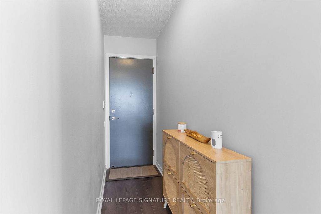 Photo of 105 The Queensway N/A #3203, Toronto, ON M6S 5B5 (MLS # W13477922)