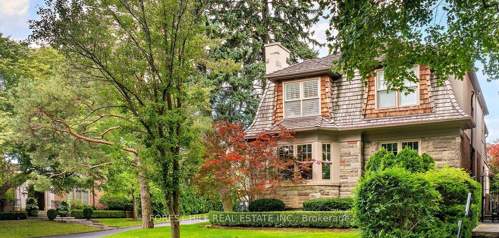 Photo of 16 Forest Ridge Drive, Toronto, ON M6B 1H1 (MLS # C12413020)