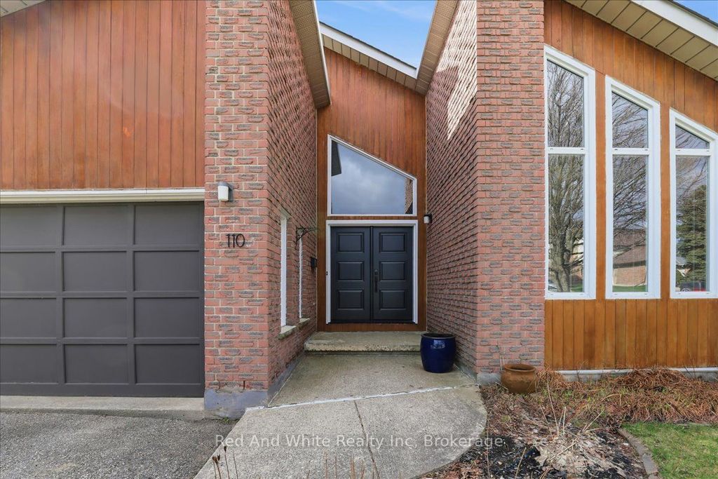 Photo of 110 Milton Avenue W, Cambridge, ON N3C 3W5 (MLS # X13018420)