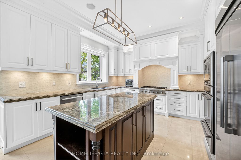 Photo of 674 Bedford Park Avenue, Toronto, ON M5M 1K3 (MLS # C13192630)
