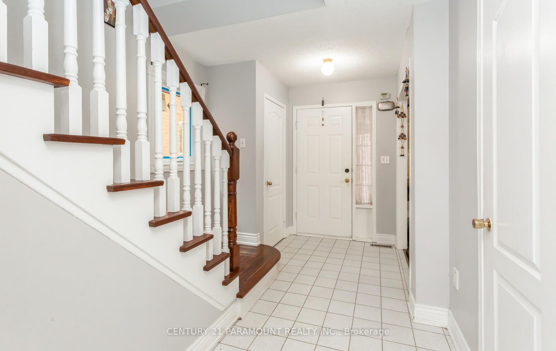 106 Wildberry Crescent