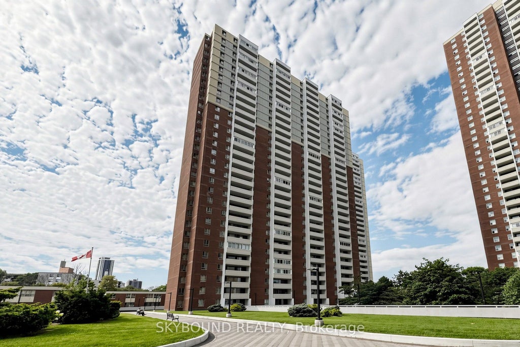 Photo of 1 Massey Square #1710, Toronto, ON M4C 5L4 (MLS # E14092368)