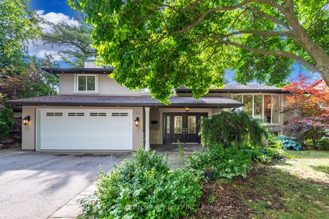 207 Penn Drive Burlington ON L7N 2B6