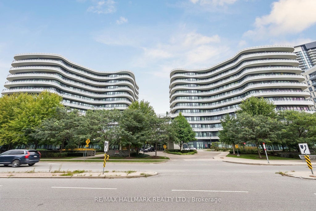 Photo of 99 The Donway N/A W #924, Toronto, ON M3C 0N8 (MLS # C13752232)