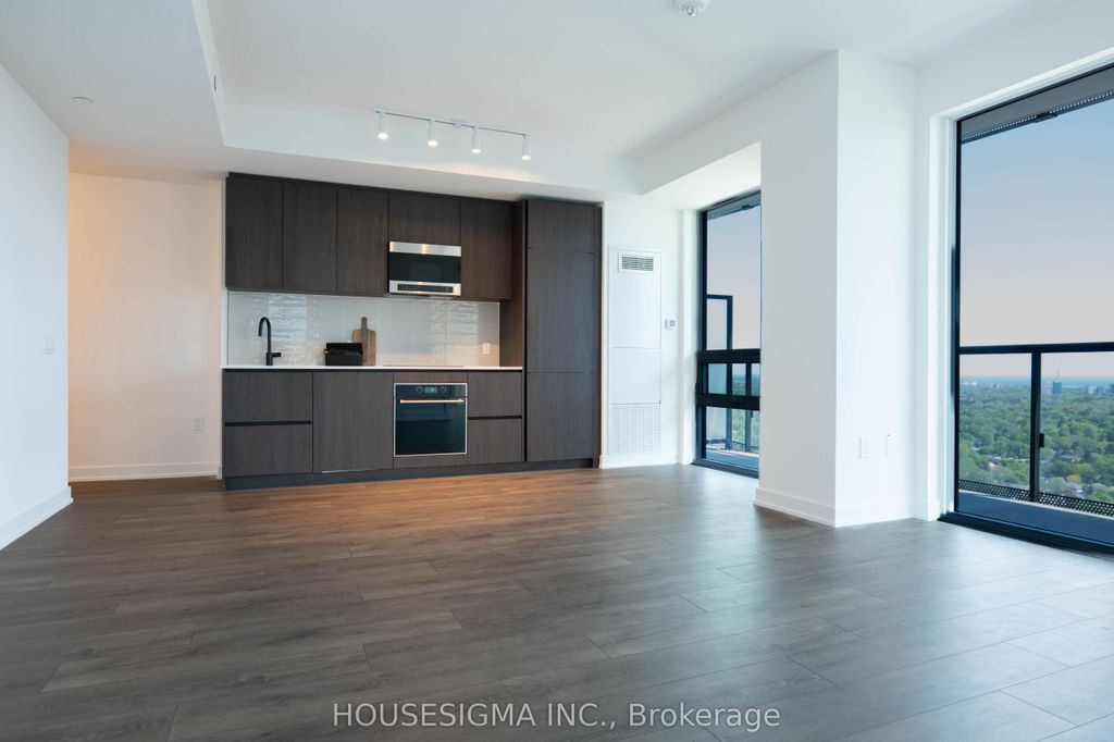 Photo of 127 Broadway Avenue, Toronto, ON M4P 1V7 (MLS # C12329074)