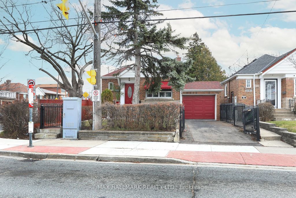 Photo of 2095 Keele Street, Toronto, ON M6M 3Y8 (MLS # W12969892)