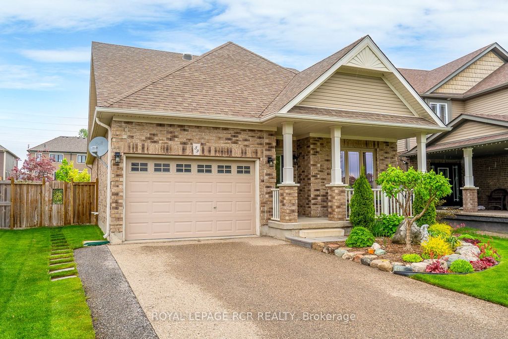 Photo of 39 Dinnick Crescent, Orangeville, ON L9W 0B7 (MLS # W12823044)