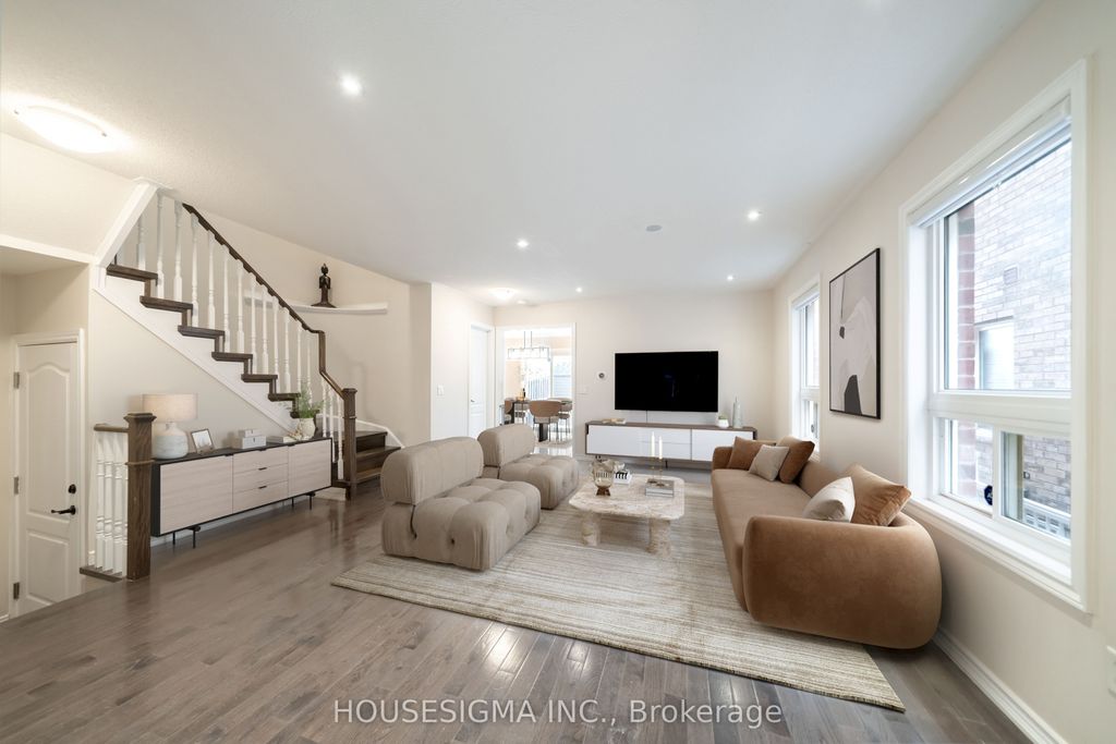 Photo of 6 Flower Trail, Brampton, ON L6P 1P3 (MLS # W12974670)