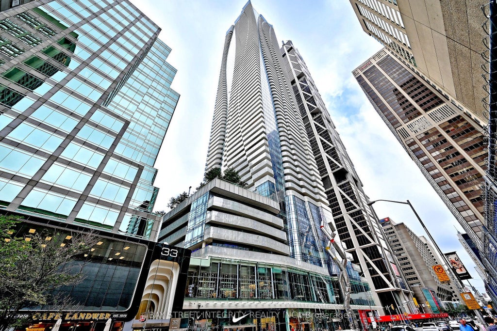 Photo of 1 Bloor Street E #1512, Toronto, ON M4W 0A8 (MLS # C13779576)