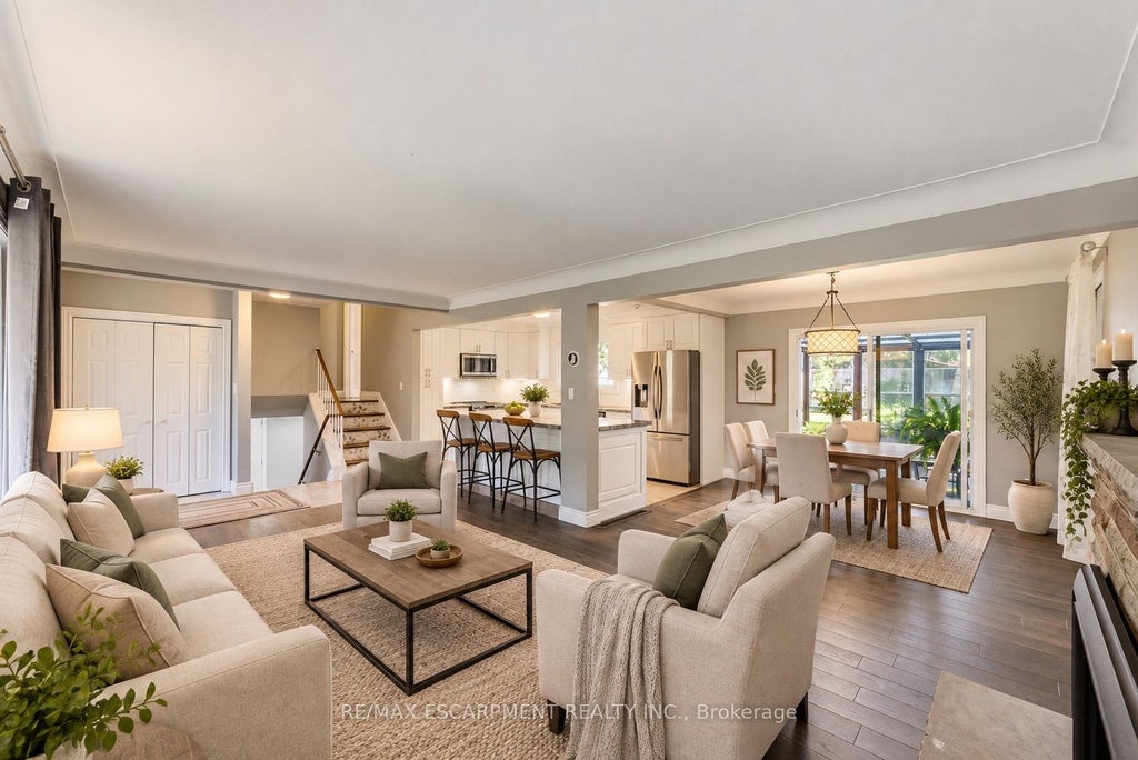 Photo of 205 Sunnyridge Road, Hamilton, ON L0R 1R0 (MLS # X14113478)