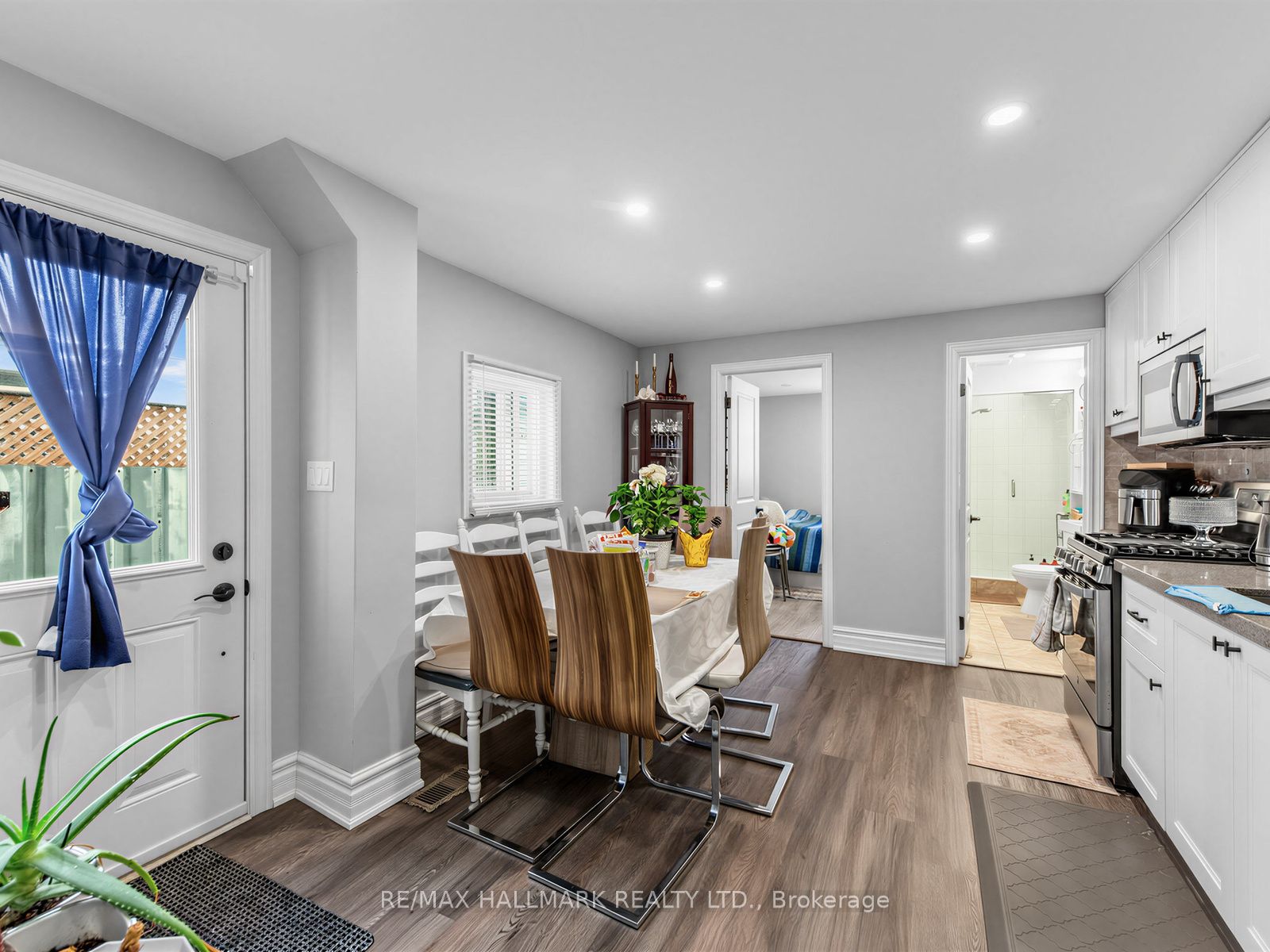 141 Palmerston Avenue