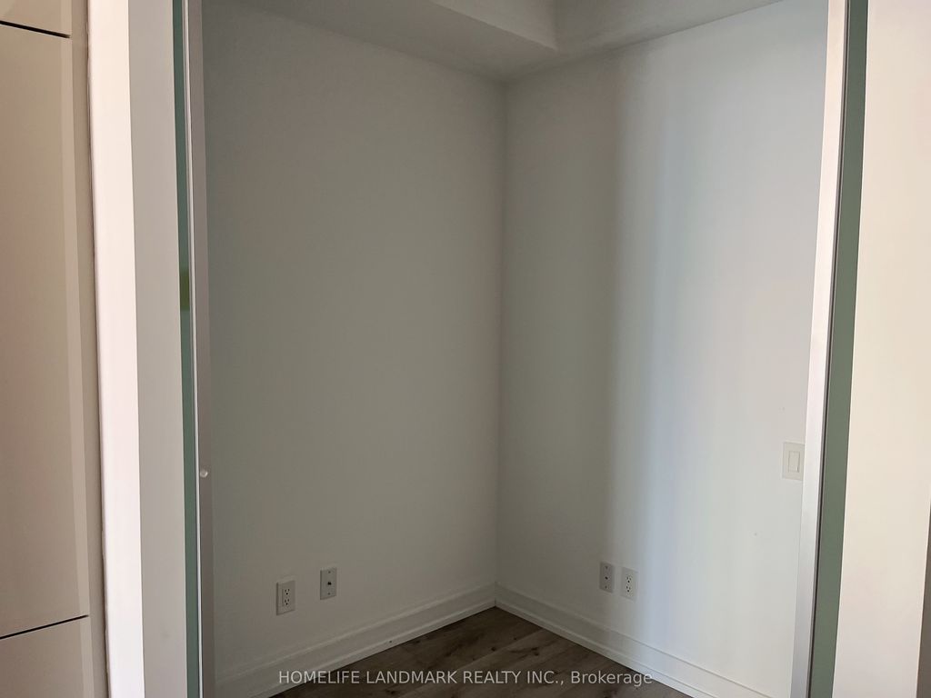 Photo of 161 Roehampton Avenue #507, Toronto, ON M4P 1P9 (MLS # C12901382)