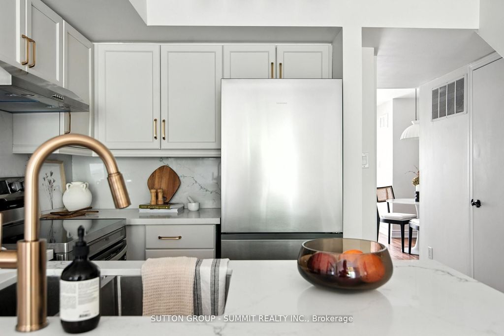Photo of 18 Laidlaw Street #1026, Toronto, ON M6K 1X2 (MLS # W12437225)