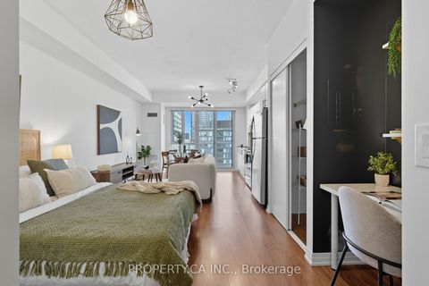 25 Cole Street 720 Toronto ON M5A 4M3