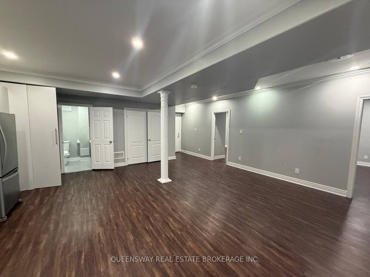 15 Perkins Drive E 2