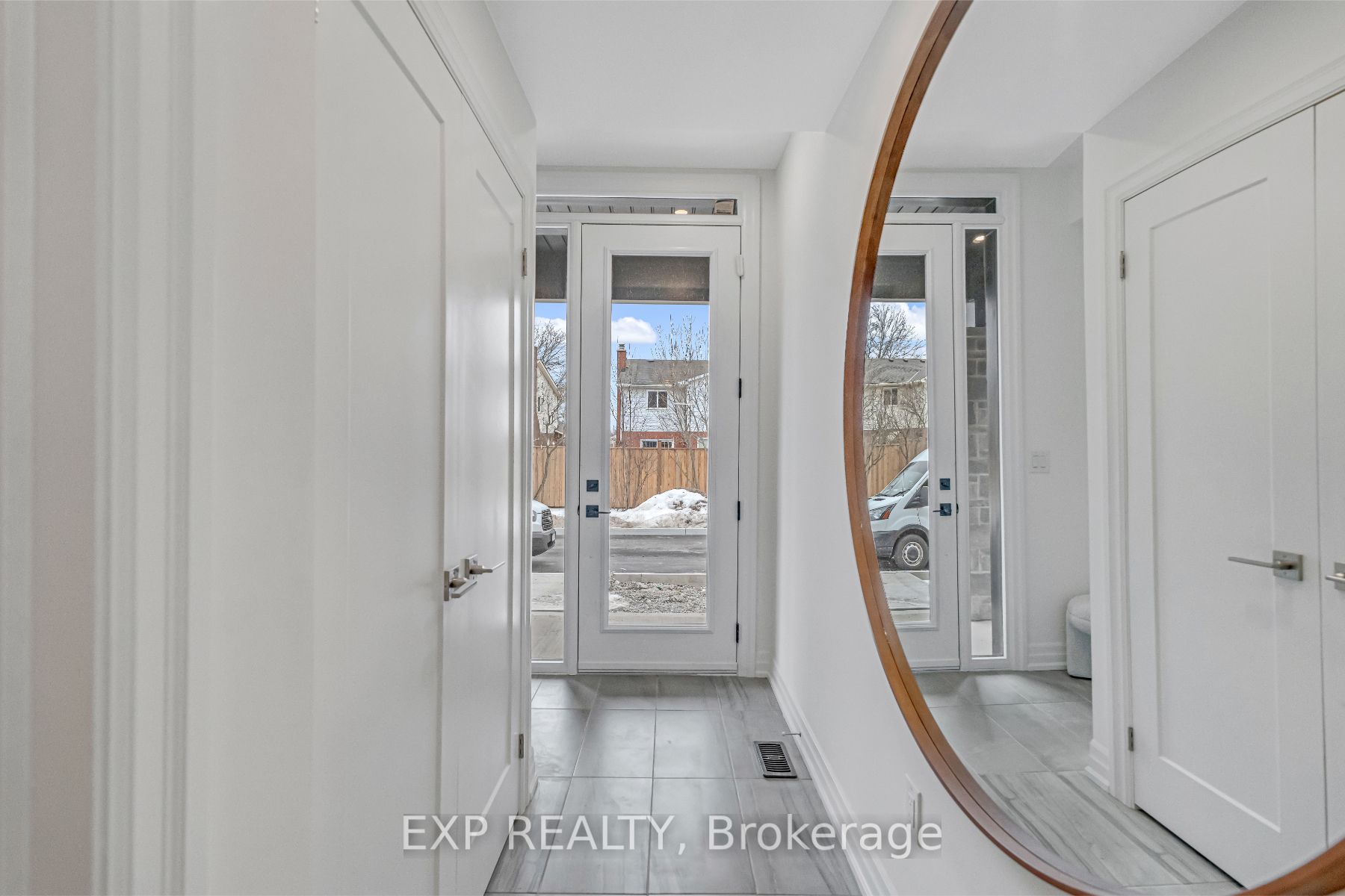 2154 Walkers Line 7