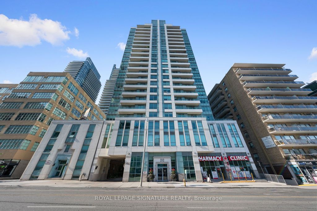 Photo of 212 Eglinton Avenue E #605, Toronto, ON M4P 0A3 (MLS # C12426463)