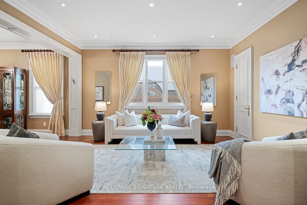 Photo of 428 Glengrove Avenue, Toronto, ON M5N 1X2 (MLS # C12832806)