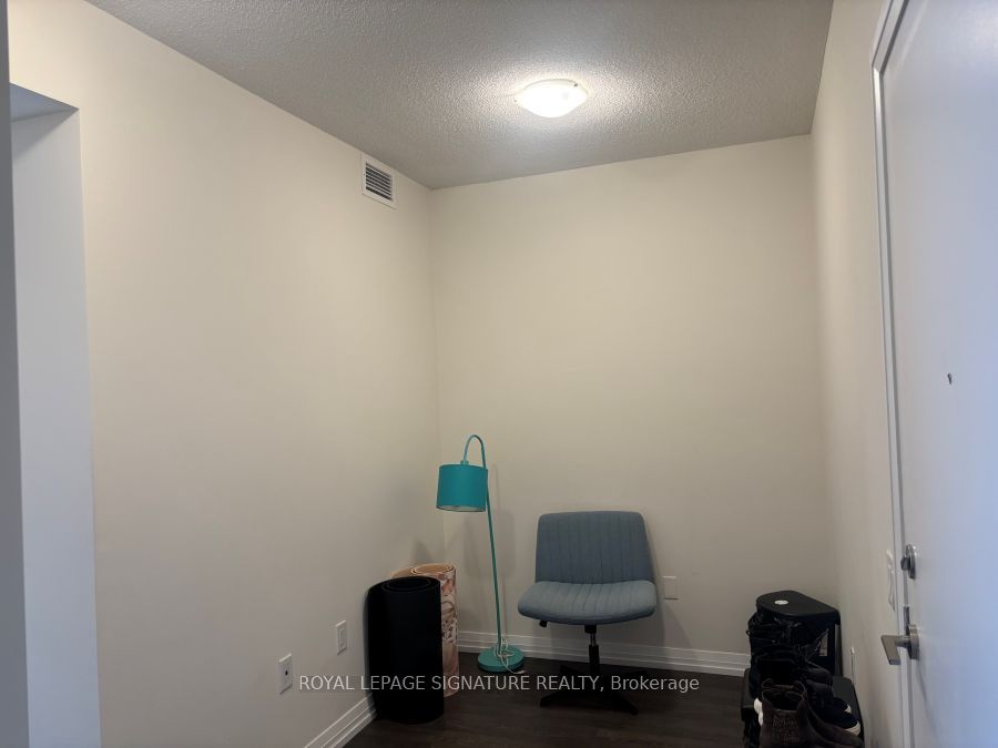 50 Thomas Riley Road 405